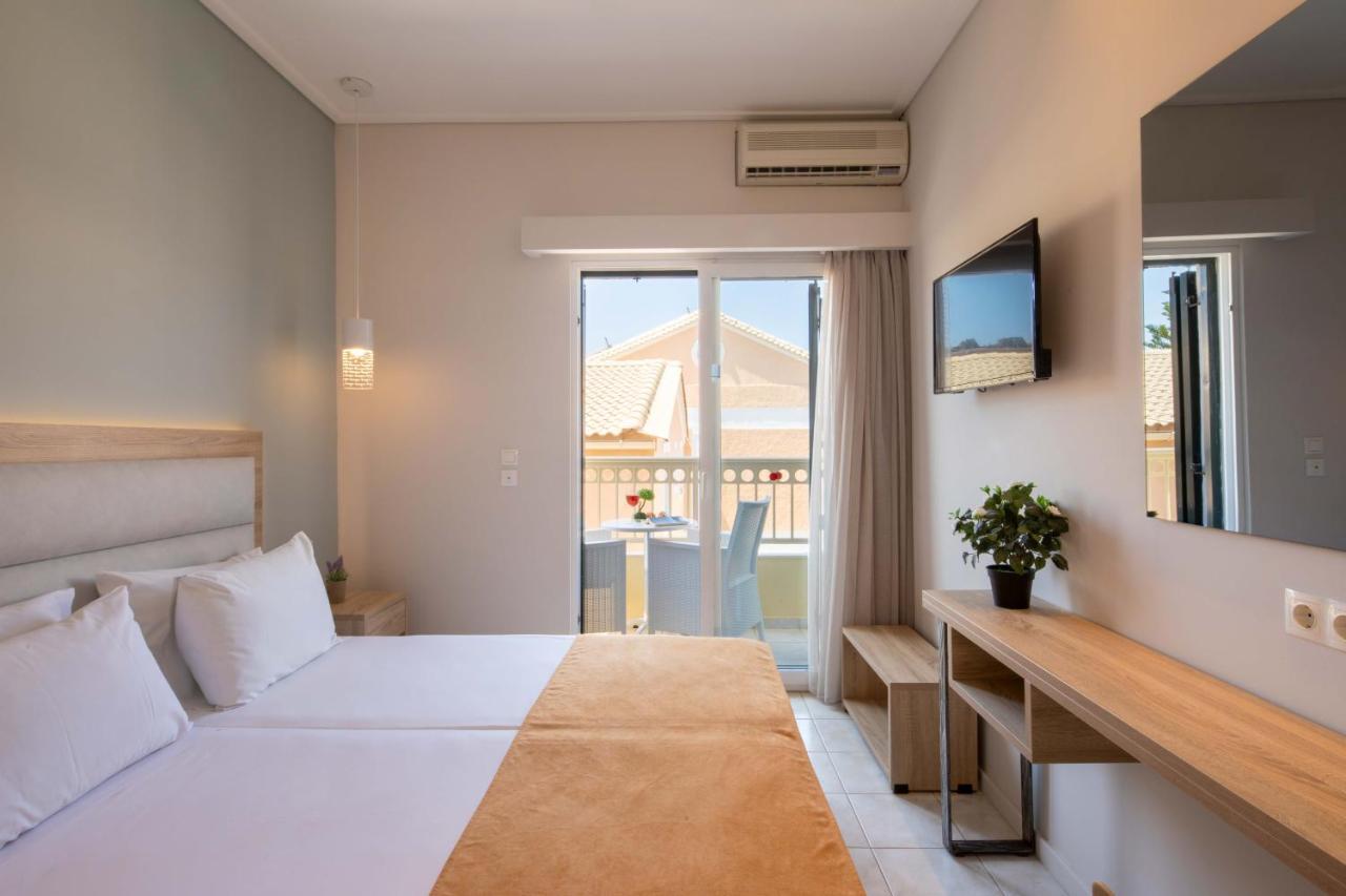 Hotel Rossis Месонги Экстерьер фото