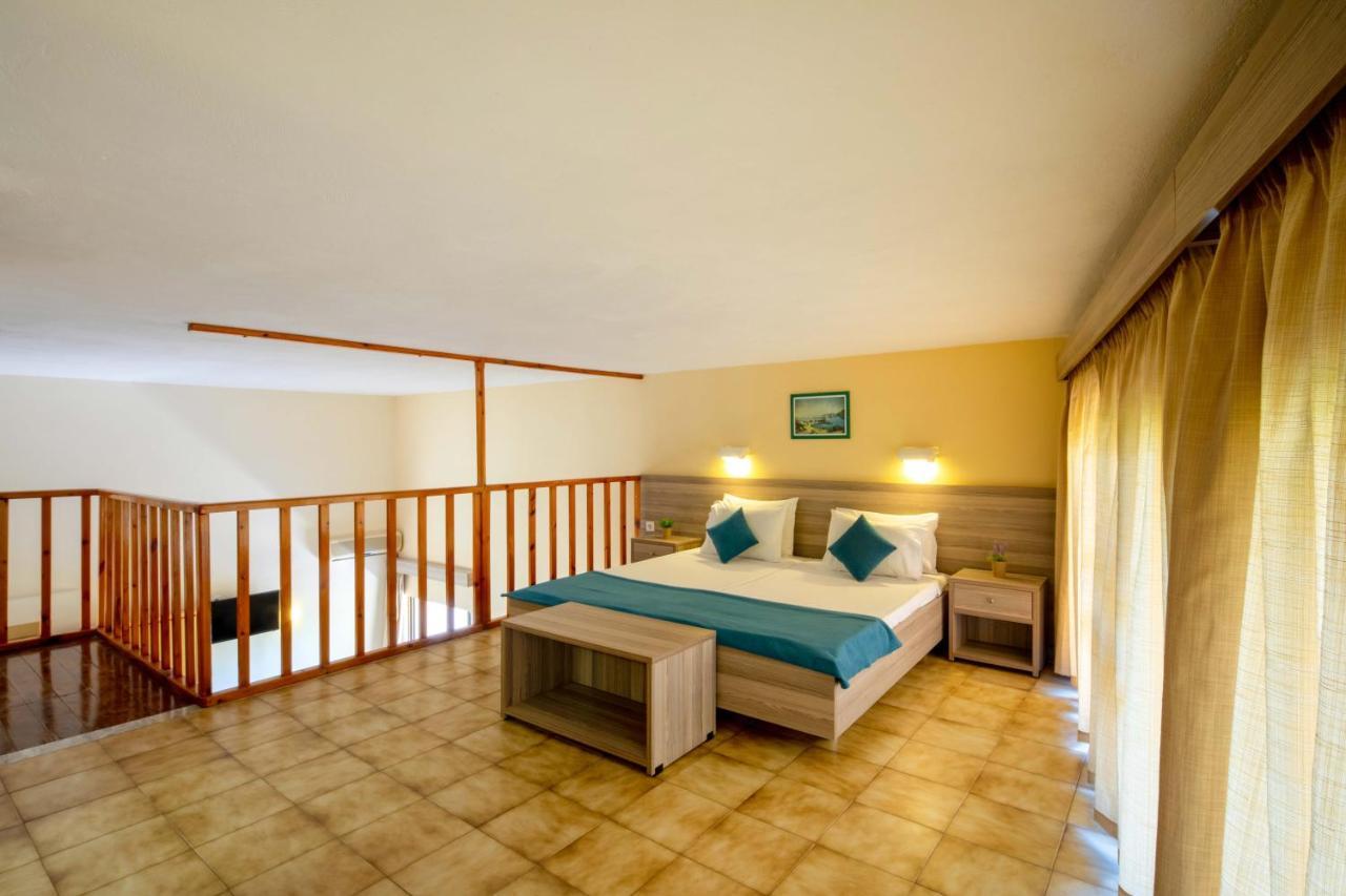 Hotel Rossis Месонги Экстерьер фото
