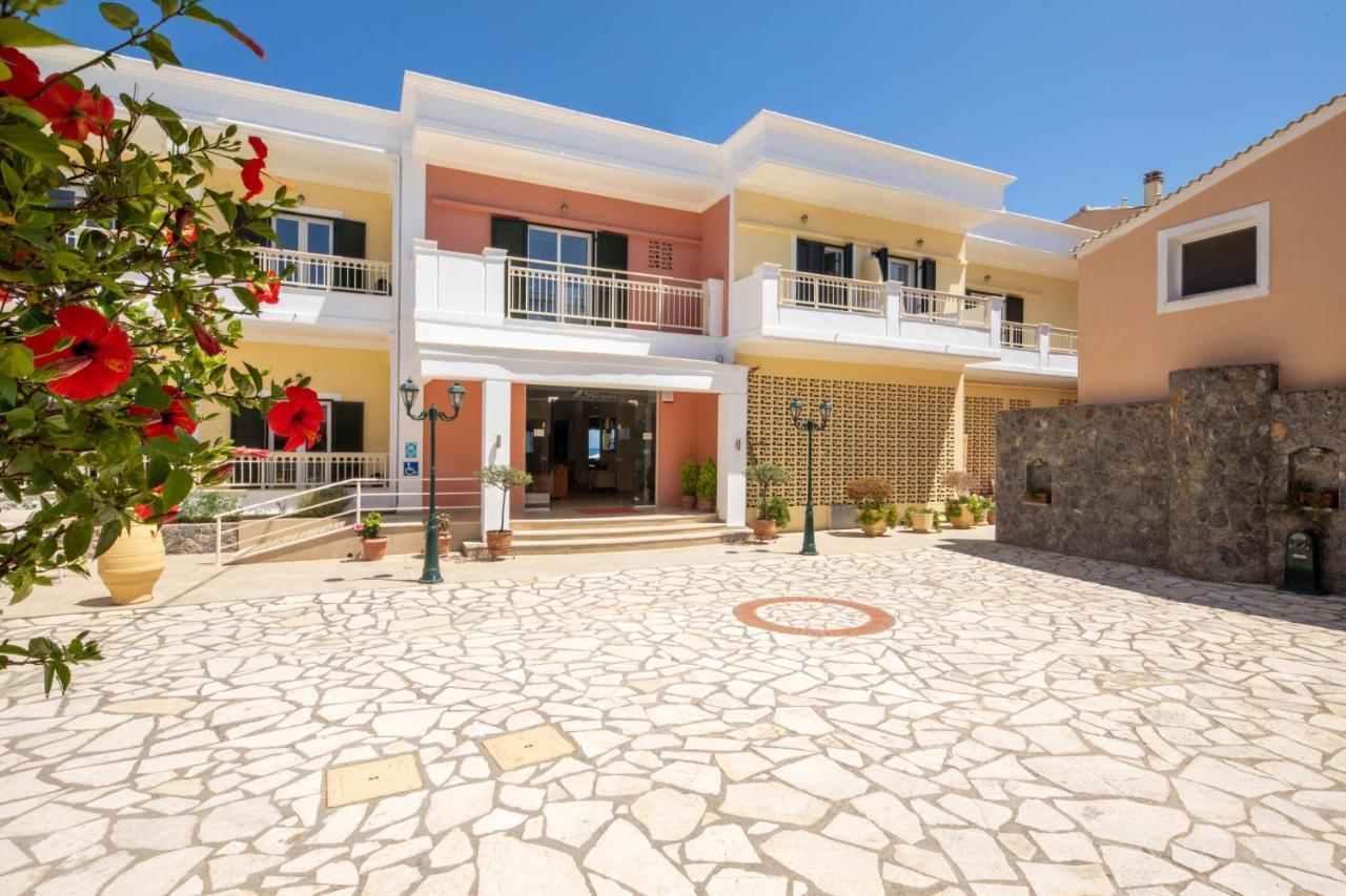 Hotel Rossis Месонги Экстерьер фото