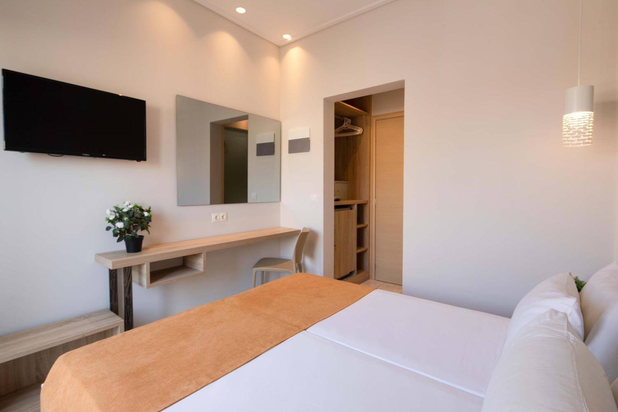 Hotel Rossis Месонги Экстерьер фото