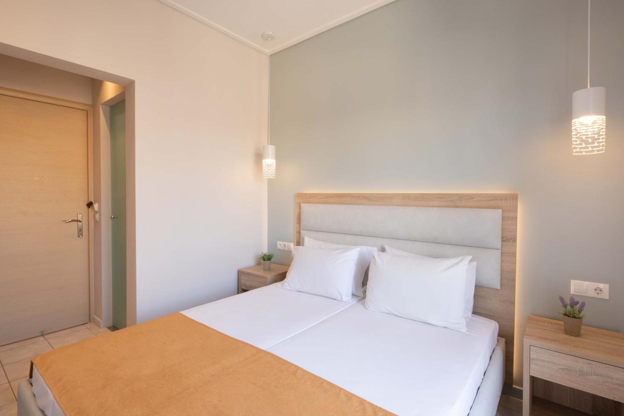Hotel Rossis Месонги Экстерьер фото