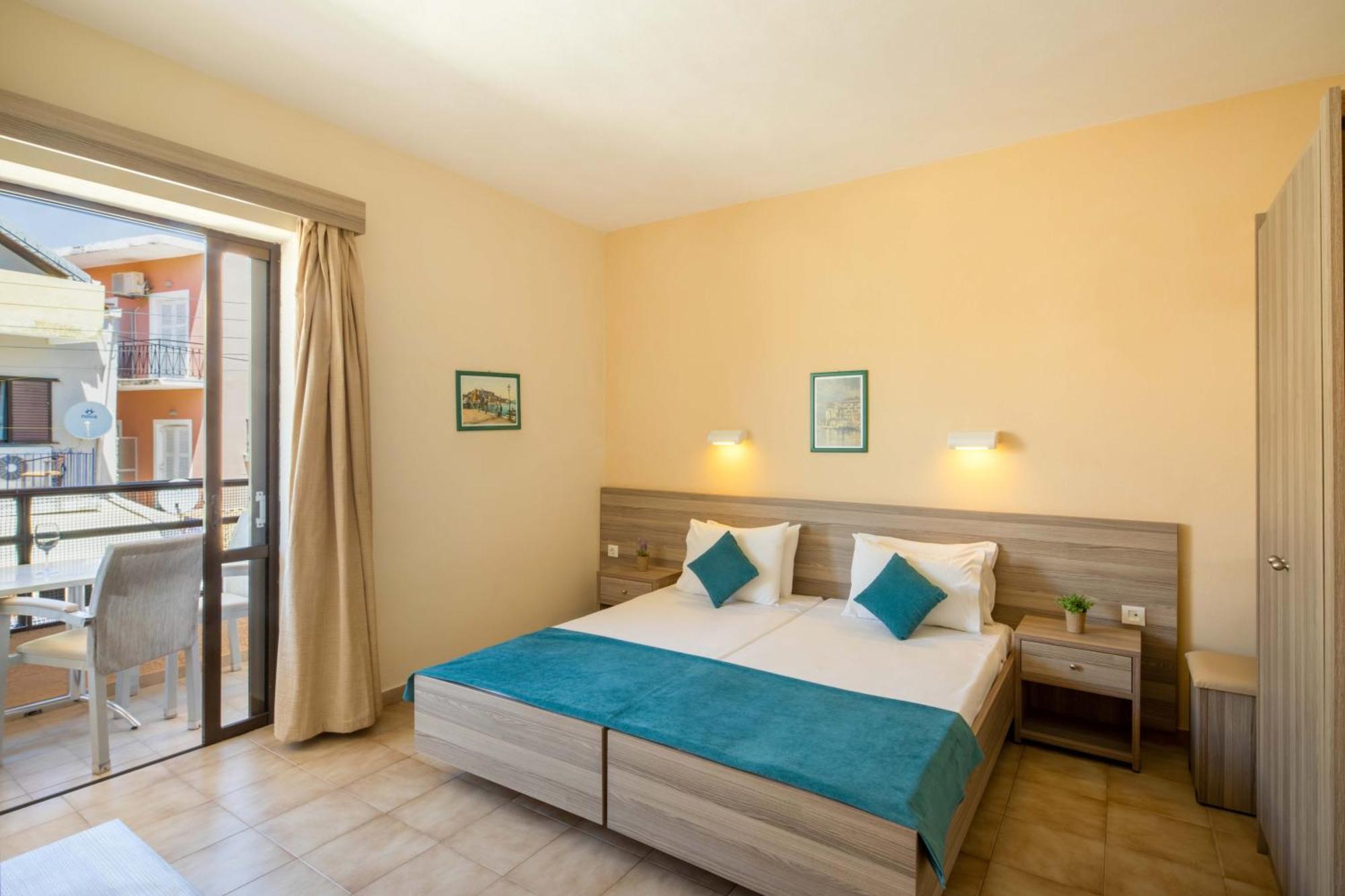 Hotel Rossis Месонги Экстерьер фото